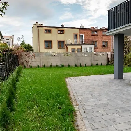 Uroczy, Przytulny Poddasze Aparthotel *