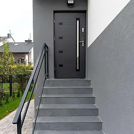 Uroczy, Przytulny Poddasze Radom