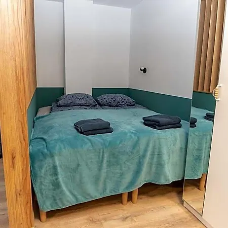 Uroczy, Przytulny Poddasze Apartahotel